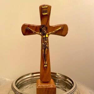 🍀$12bundle Wood standing 4” personal size cross crucifix, removable base New
